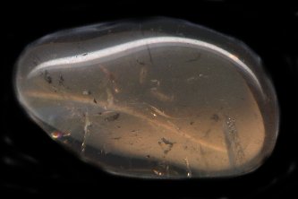 ametrine.jpg - 9927 Bytes