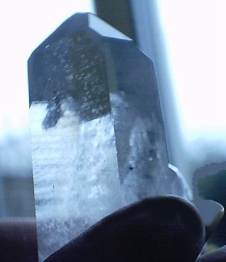 arkcrysblue.jpg - 18523 Bytes