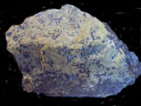 epidote.jpg - 35345 Bytes