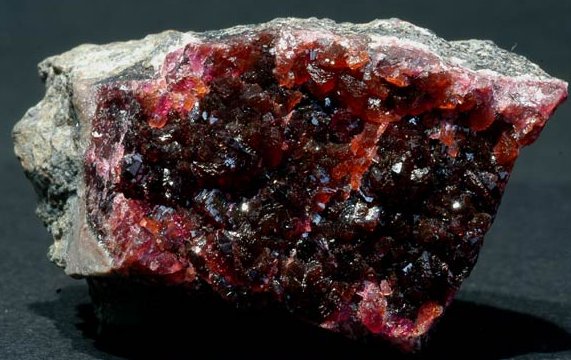 minwendwilsonite1.jpg - 57957 Bytes