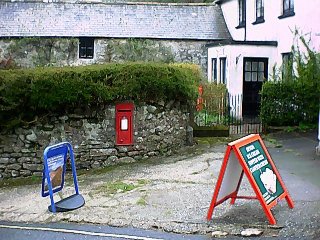 smdmpostbox.jpg - 34605 Bytes