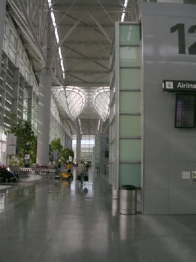 usaaairport.jpg - 41268 Bytes