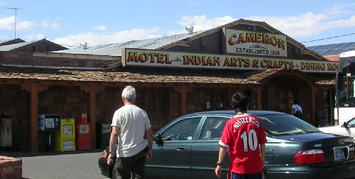 usacameron.jpg - 35590 Bytes