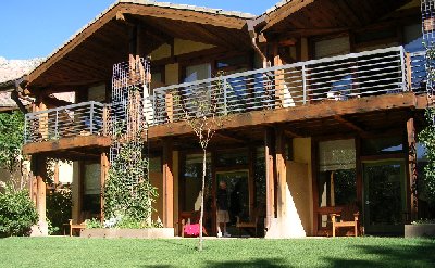 usadesertpearl.jpg - 41777 Bytes