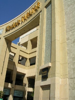 usakodak.jpg - 33991 Bytes