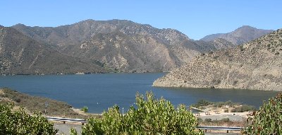 usapyramidlake.jpg - 25556 Bytes
