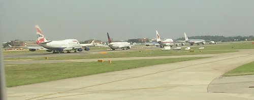 usaqueuing.jpg - 16213 Bytes