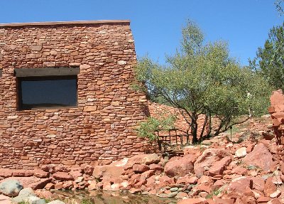 usaredrockpark.jpg - 53267 Bytes