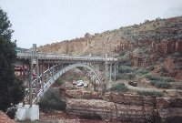 usasaltrivercanyon1sm.jpg - 9478 Bytes