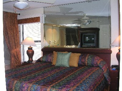 usavegasbed.jpg - 36938 Bytes