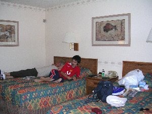 usawahweaproom.jpg - 21284 Bytes